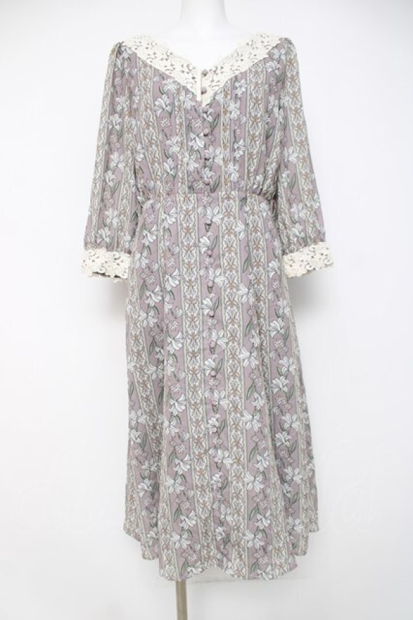 画像1: axes femme / リリー柄ワンピース M 淡ピンク Y-26-03-20-098-AX-OP-SZ-ZY (1)