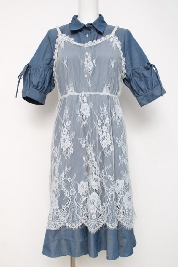 画像1: axes femme / レースキャミレイヤードシャツワンピース M ブルー Y-26-03-20-100-AX-OP-SZ-ZY (1)