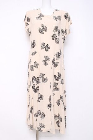 画像: KANEKO ISAO / ストライプリボン柄半袖ワンピース F ベージュ Y-26-03-20-109-EL-OP-SZ-ZY