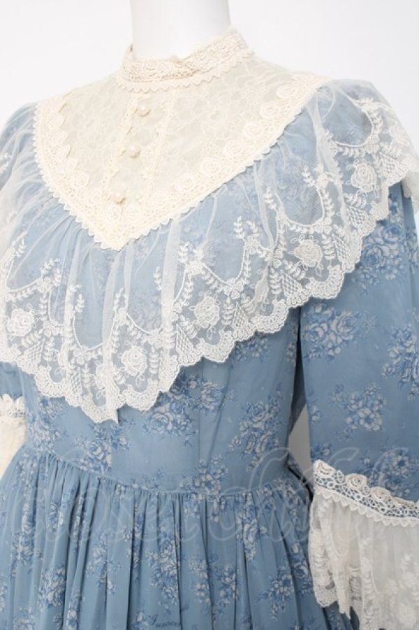 画像4: Innocent World / トワルドジュイ アニバーサリードレス M ブルー×生成り Y-26-03-20-131-IW-OP-SZ-ZY (4)