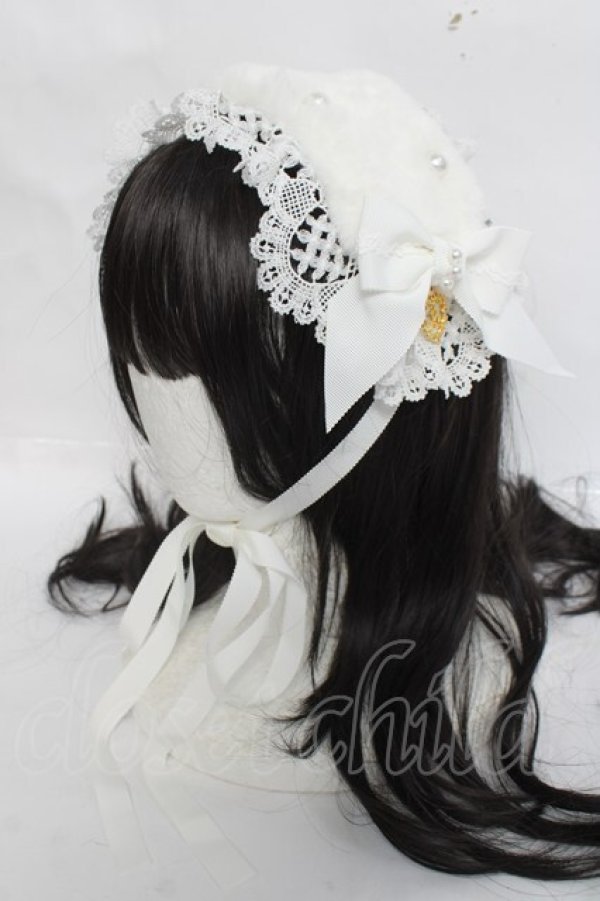 画像1: BABY, THE STARS SHINE BRIGHT / Pearl Fairyファーヘッドドレス  白 Y-26-03-20-014-BA-AC-SZ-ZY (1)