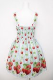 画像2: Emily Temple cute / トリプルStrawberryノースリーブワンピース  サックス Y-26-03-20-150-ET-OP-SZ-ZY (2)