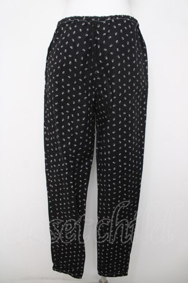 画像2: PINK HOUSE / 花柄パンツ F 黒 Y-26-03-20-173-LO-SK-SZ-ZY (2)