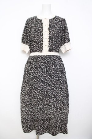 画像: axes femme / 小花柄ワンピース M 黒 Y-26-03-21-049-AX-OP-SZ-ZY