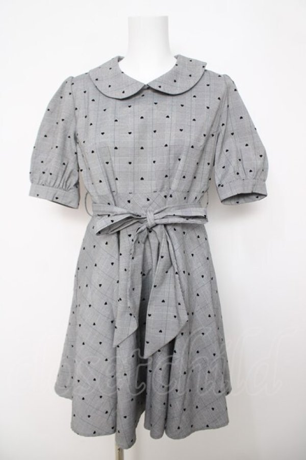 画像1: evelyn / グレンチェックハートドットワンピース  グレー Y-26-03-22-052-LO-OP-SZ-ZY (1)