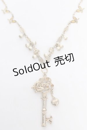 画像: axes femme / 鍵モチーフネックレス  ゴールド Y-26-03-24-001-AX-CO-SZ-ZY