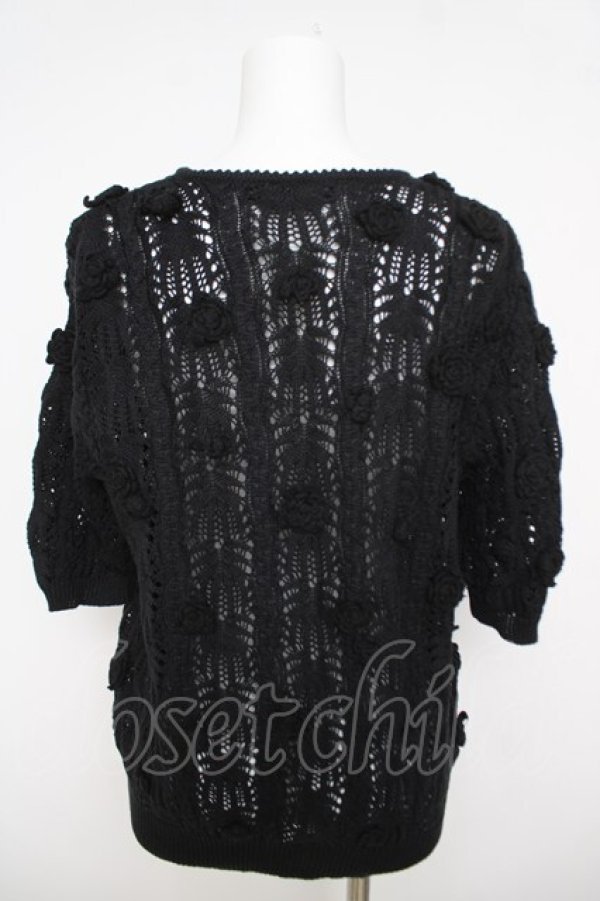 画像2: INGEBORG / カメリアモチーフ半袖ニットカーディガン  黒 Y-26-03-24-055-LO-TO-SZ-ZY (2)