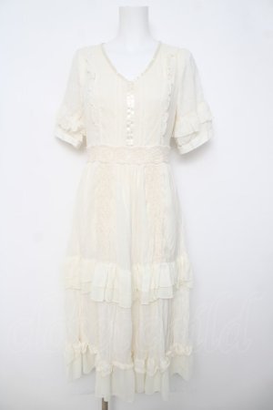 画像: axes femme / レースラインティアードワンピース F 生成り Y-26-03-24-071-AX-OP-SZ-ZY