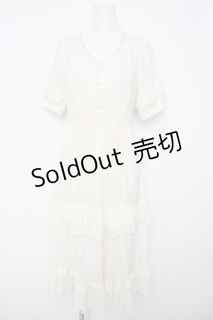 画像: axes femme / レースラインティアードワンピース F 生成り Y-26-03-24-071-AX-OP-SZ-ZY