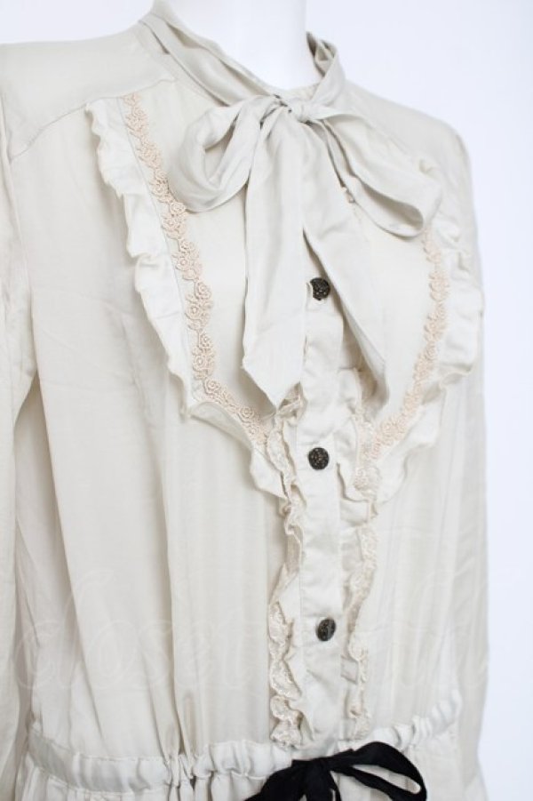 画像3: axes femme / 襟取り外しボウタイブラウスワンピース M ベージュ Y-26-03-26-052-AX-OP-SZ-ZY (3)