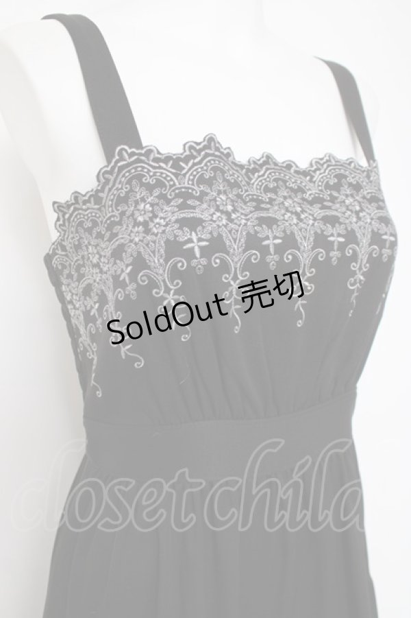 画像3: axes femme POETIQUE / スカラップ刺繍キャミワンピース M 黒 Y-26-03-26-057-AX-OP-SZ-ZY (3)
