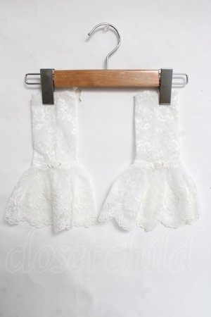 画像: marcHenTica / Arboralis Frillグローブ  白 Y-26-03-26-013-LO-ZA-SZ-ZY