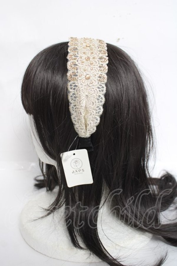 画像2: axes femme / ビジュー付きレースカチューシャ  ベージュ Y-26-03-26-033-AX-ZA-SZ-ZY (2)