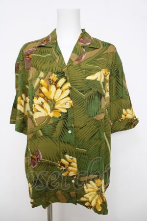 画像: INGEBORG / バナナ柄開襟ブラウス  グリーン Y-26-03-28-062-LO-BL-SZ-ZY