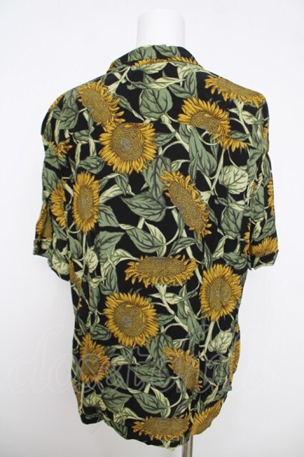 画像2: INGEBORG / ひまわり柄半袖シャツ F 黒 Y-26-03-28-066-LO-BL-SZ-ZY (2)