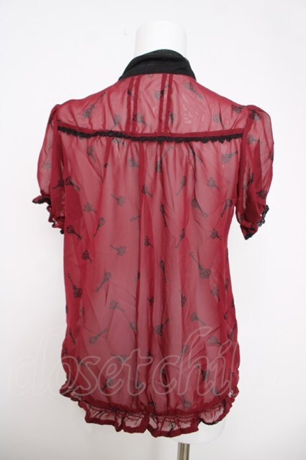 画像2: axes femme / アンティークキーモチーフブラウス M ワイン Y-26-03-28-021-AX-BL-SZ-ZY (2)