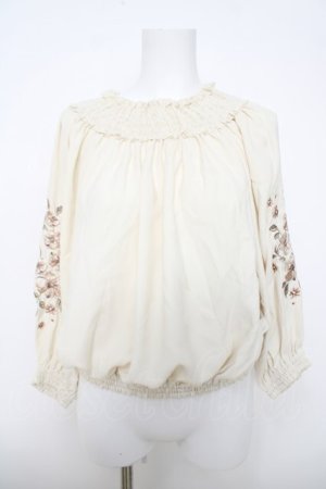 画像: axes femme / 袖刺繍トップス M 生成り Y-26-03-28-035-AX-TO-SZ-ZY