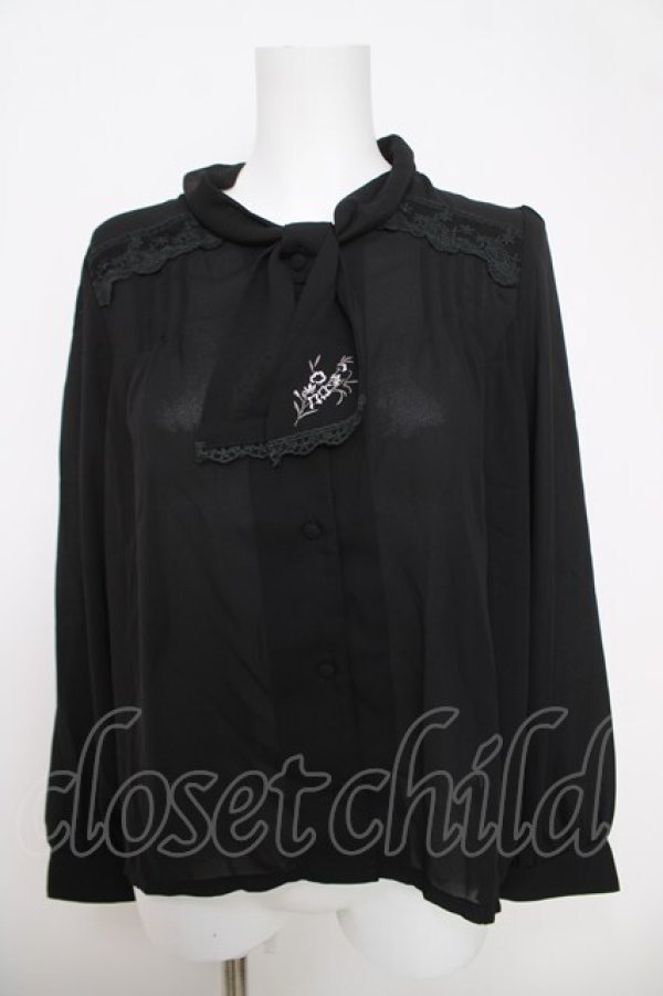 画像1: axes femme / 刺繍入りボータイブラウス M 黒 Y-26-03-28-044-AX-BL-SZ-ZY (1)