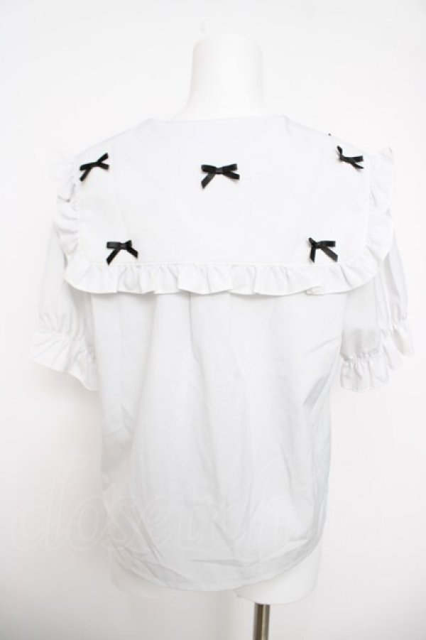 画像2: axes femme POETIQUE / プチリボンビッグ襟ブラウス  白 Y-26-03-30-006-AX-BL-SZ-ZY (2)