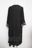 画像2: axes femme / 刺繍入りロングガウンカーディガン M 黒 Y-26-03-30-072-AX-OP-SZ-ZY (2)