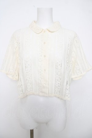 画像: F i.n.t / ストライプレース シャツ F アイボリー Y-26-04-01-087-CA-OP-SZ-ZY