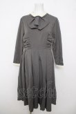 画像1: an another angelus / ジャボ付きクレリックワンピース F グレイ Y-26-04-01-163-CA-OP-SZ-ZY (1)