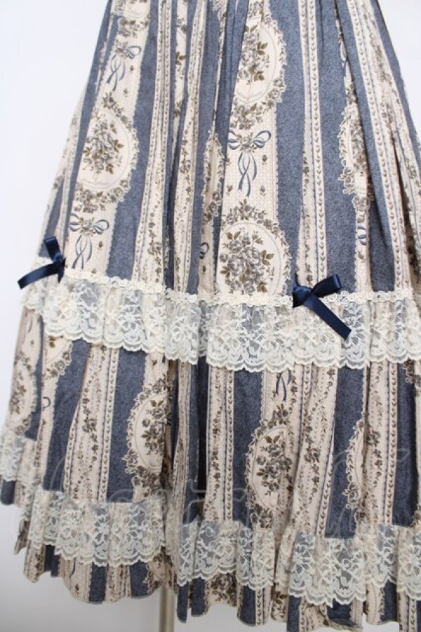 画像4: metamorphose / アンティークブーケミディアムジャンパースカート  ブルー Y-26-04-01-177-ME-OP-AS-ZY (4)