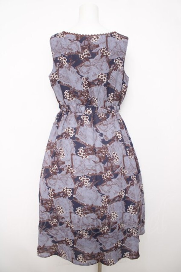 画像2: axes femme / ヴィンテージマップ柄ワンピ  パープル Y-26-04-03-099-AX-OP-SZ-ZY (2)