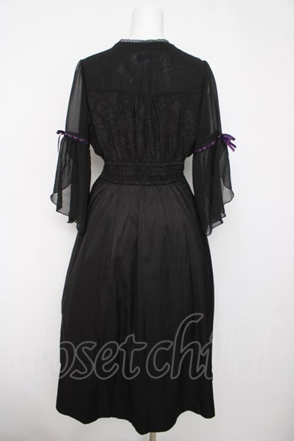 画像2: axes femme POETIQUE / チャイナボタンフレア袖ワンピース  黒 Y-26-04-03-109-AX-OP-SZ-ZY (2)