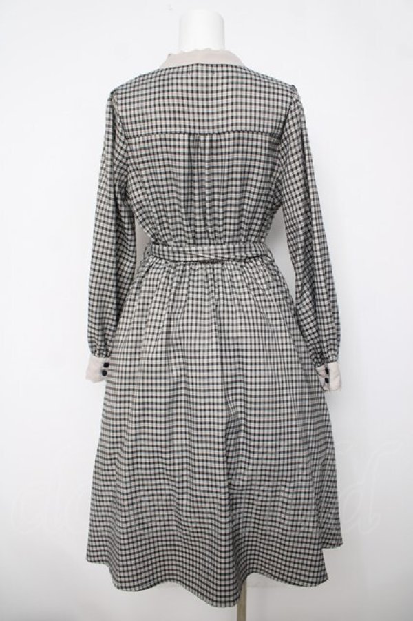 画像2: axes femme POETIQUE / POETIQUE×柴田あやなさんコラボチェックワンピース  黒 Y-26-04-03-114-AX-OP-SZ-ZY (2)