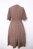 画像2: m petit by misako / ナシジムジキリカエワンピース  ブラウン Y-26-04-03-124-LO-OP-SZ-ZY (2)
