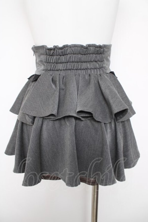 画像2: pium / ティアードフリルドーリーミニスカート F グレー Y-26-04-03-171-LO-SK-SZ-ZY (2)