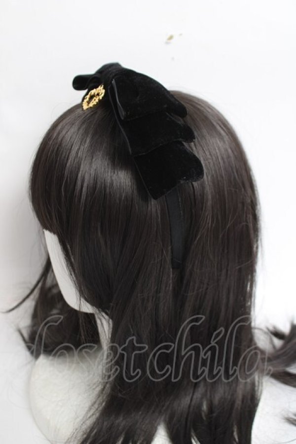 画像2: BABY, THE STARS SHINE BRIGHT / ベルベットリボンカチューシャ  黒 Y-26-04-05-053-BA-AC-AS-ZY (2)