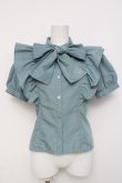 画像1: axes femme POETIQUE / ロゴ刺繍ボウタイブラウス  ミント Y-26-04-05-064-AX-BL-SZ-ZY (1)