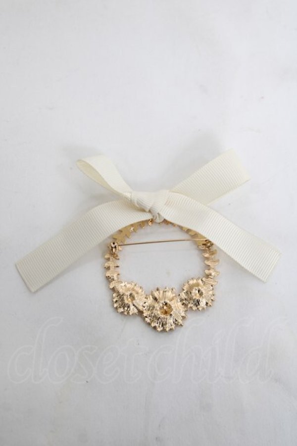 画像2: m petit by misako / AMフラワーリーフブローチ  中金 Y-26-04-05-019-LO-AC-SZ-ZY (2)