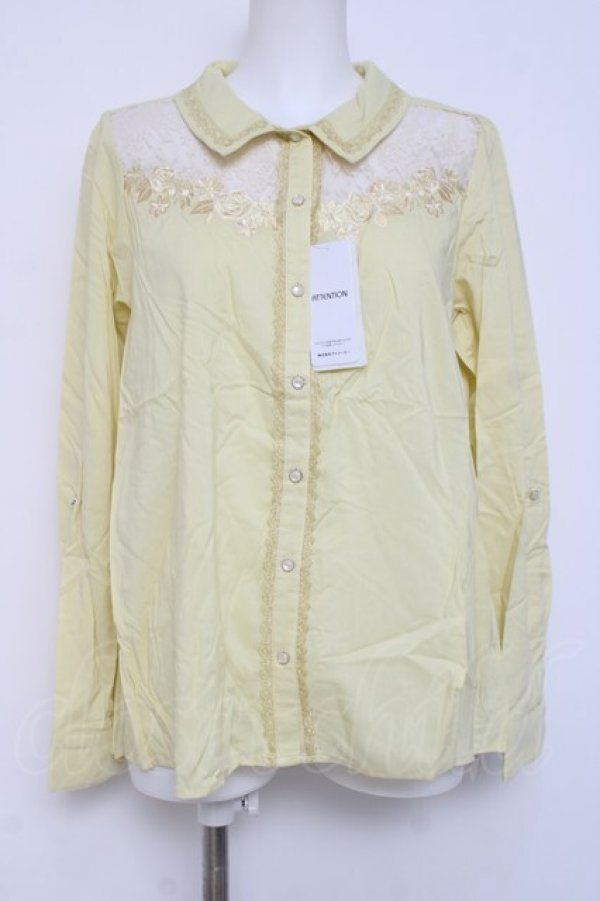 画像1: axes femme / 刺繍デザインシャツブラウス  イエロー Y-26-04-09-049-AX-BL-SZ-ZY (1)