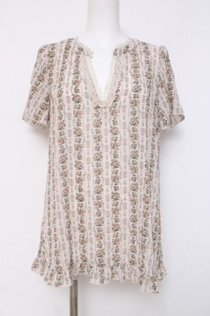 画像: axes femme / シアーフラワートップス  生成 Y-26-04-09-093-AX-TO-SZ-ZY