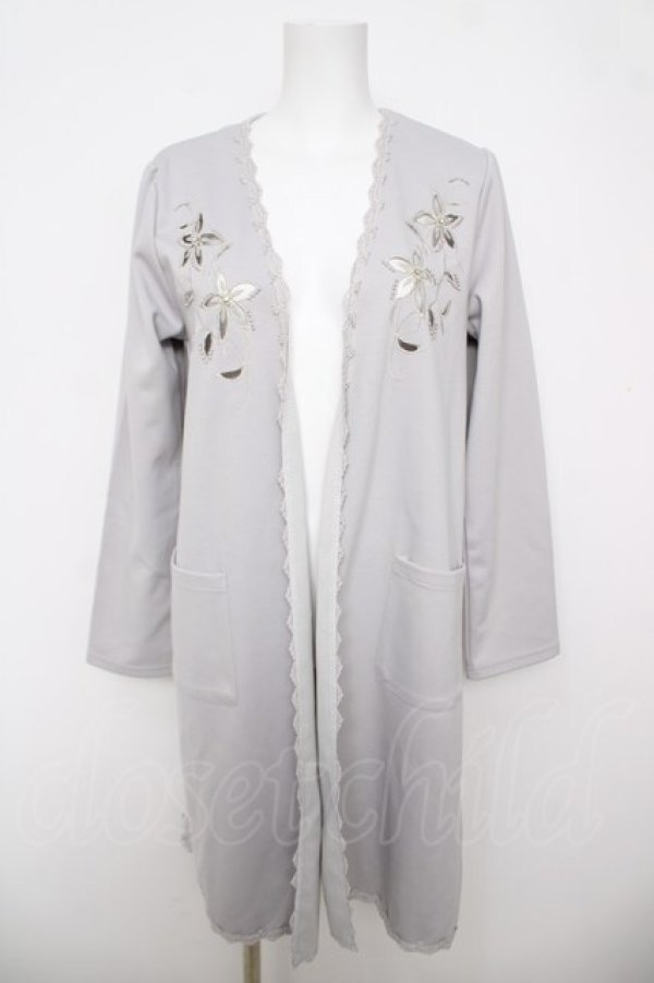 画像1: axes femme / 刺繍使いロングカーデ  グレー Y-26-04-11-049-AX-TO-SZ-ZY (1)