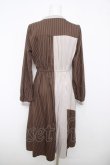画像2: axes femme / バイカラーイレヘムワンピース  ブラウン Y-26-04-11-057-AX-OP-SZ-ZY (2)