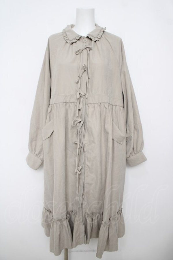 画像1: merry jenny / ピーチリボンフリルカラーワンピース  ベージュ Y-26-04-11-068-LO-OP-SZ-ZY (1)