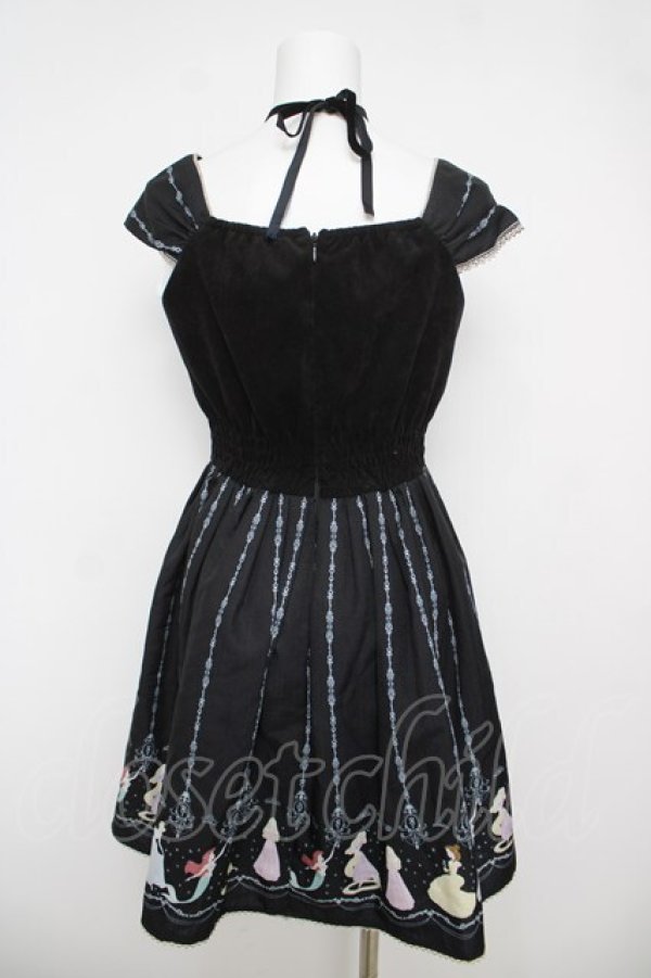 画像2: Secret Honey / オーナメントクリスマスワンピース(ディズニープリンセスVer.)  黒 Y-26-04-11-073-CA-OP-SZ-ZY (2)