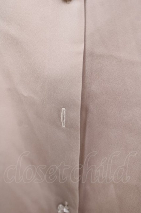 画像2: Maison de FLEUR Petite Robe canone / ラウンドネックブラウス  ベージュ Y-26-04-11-027-EL-BL-SZ-ZY (2)