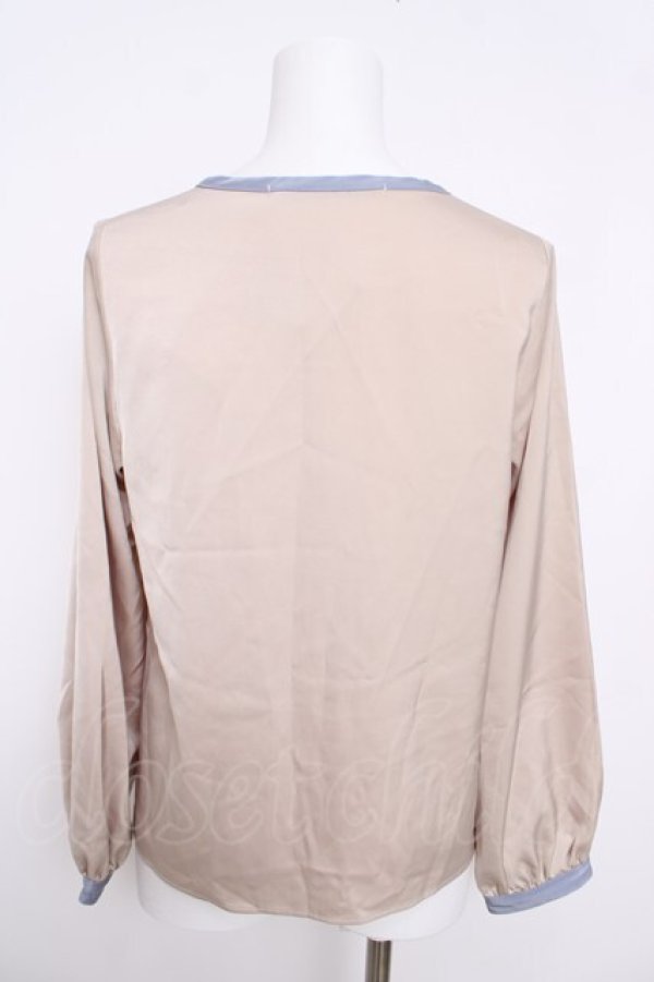 画像3: Maison de FLEUR Petite Robe canone / ラウンドネックブラウス  ベージュ Y-26-04-11-027-EL-BL-SZ-ZY (3)