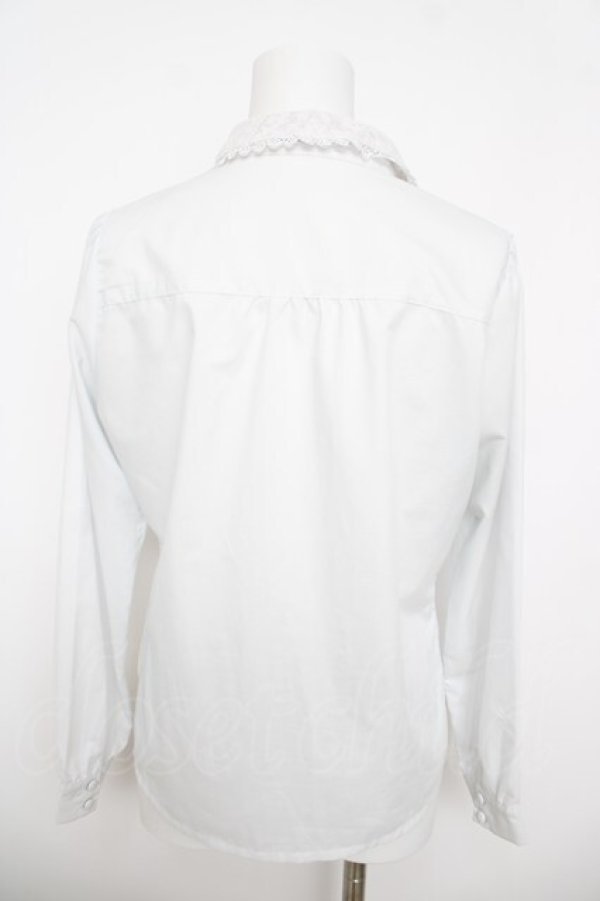 画像2: Fi.n.t / 襟レースブラウス  薄サックス Y-26-04-11-036-CA-BL-SZ-ZY (2)