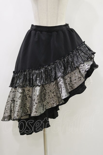 Qutie Frash / アシメフリルスカート 黒×シルバー H-24-05-15-068-QU  