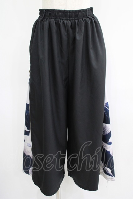 BLACK PEACE NOW ハーフパンツ コウモリ燕尾風 BLACK PEACE NOW ハーフパンツ コウモリ燕尾風 パンツ