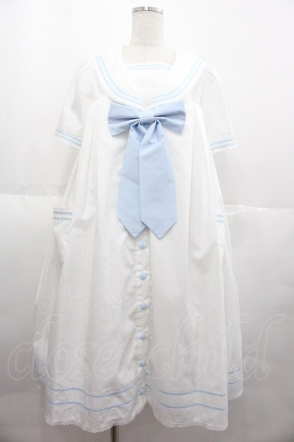 最大10%OFFクーポン metamorphose / セーラーリボンタイシャツワンピース(ワッペン付 ワンピース