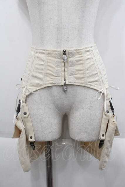 OZZ ONESTE コルセット　レース　ベルト　アクセント　白　ホワイト OZZ ONESTE コルセット レース ベルト アクセント 白 ホワイト