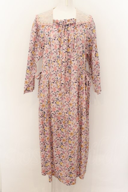 Jane Marple Dans Le Salon / Gouache gardenダブリエドレス ピンク O  