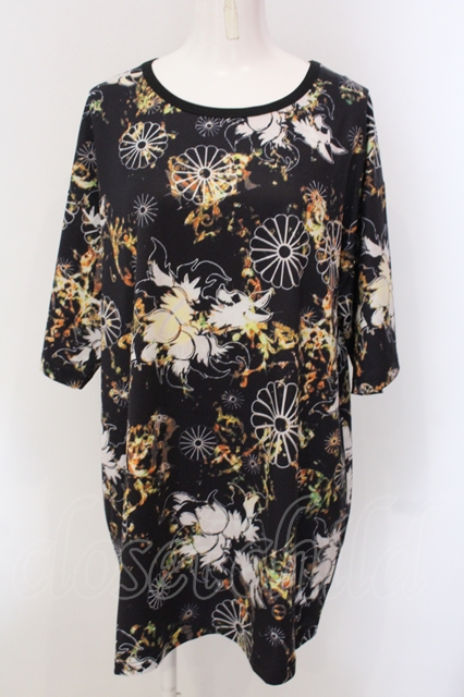 NieR Clothing / 超BIG SILHOUETTE CUTSEW【和柄九尾】 Tシャツ